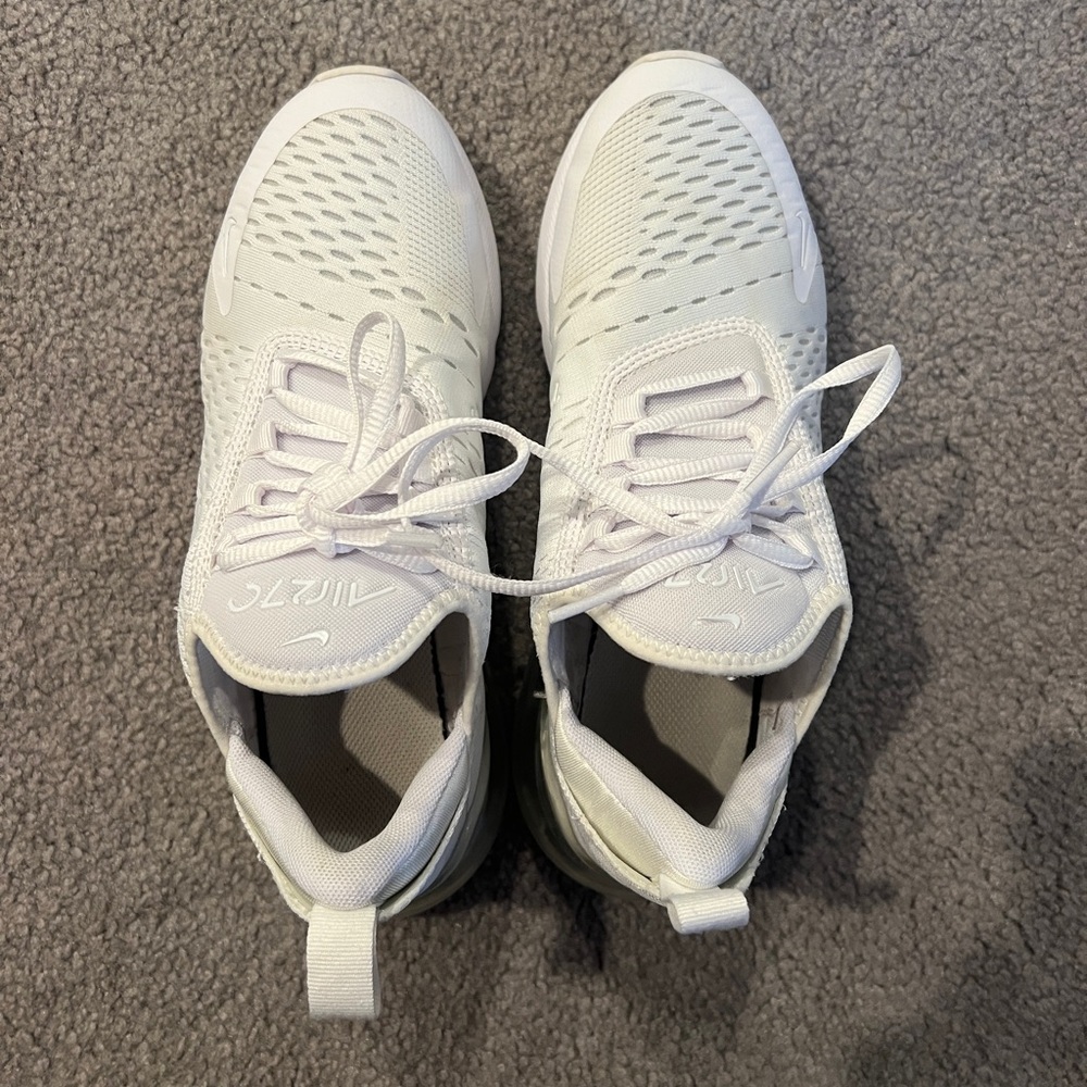 Nike air max 270s